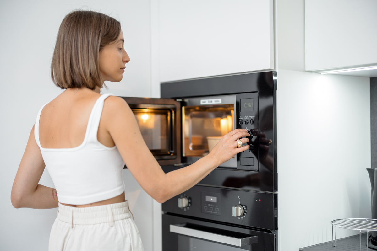 where-to-put-microwave-in-kitchen-remodel-5-great-ideas